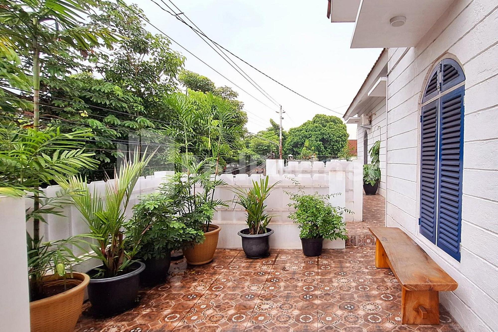 House N Coffee 55 Temanggung Redpartner Hotell Eksteriør bilde